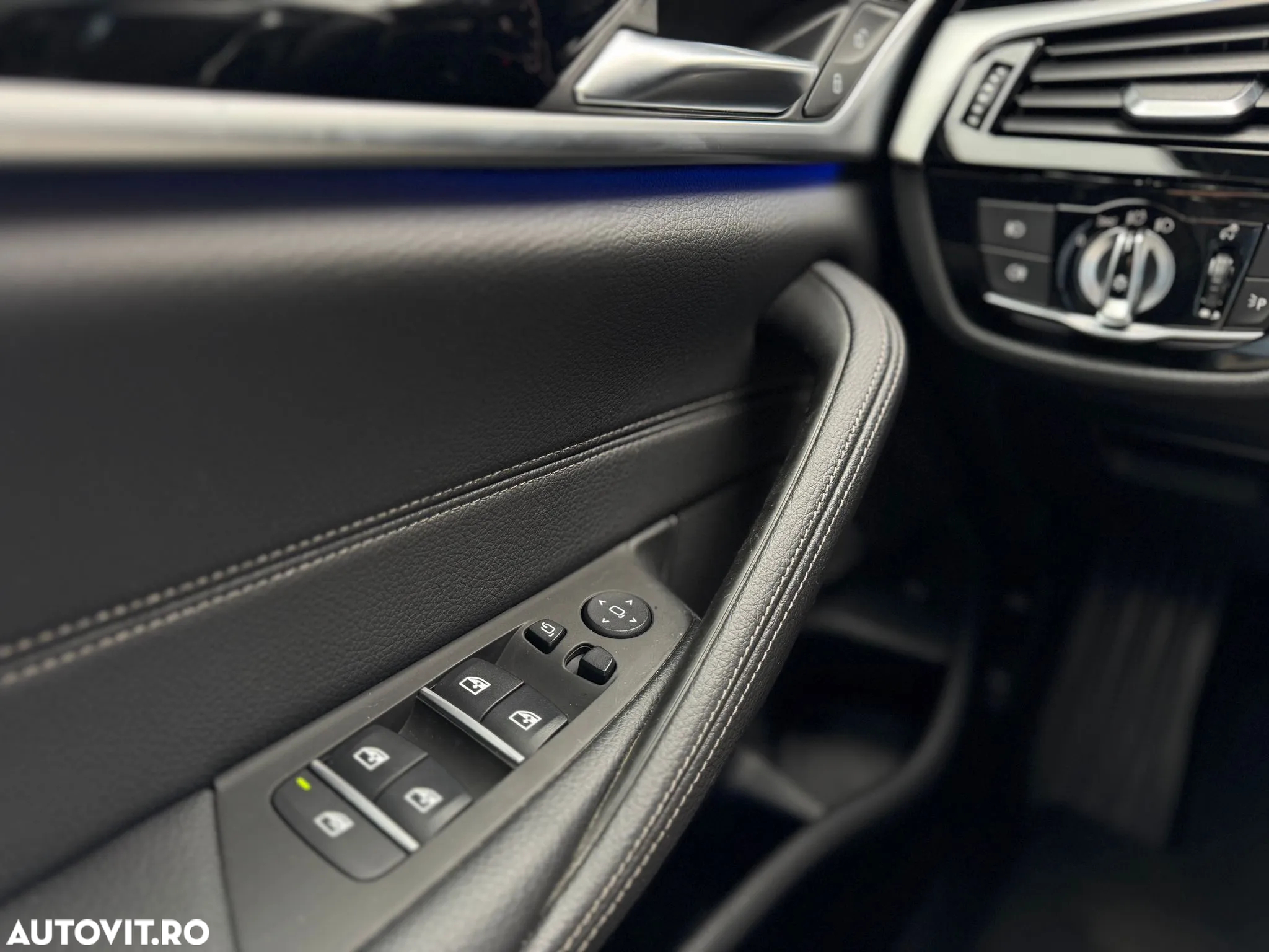 BMW Seria 5 518d AT - 21