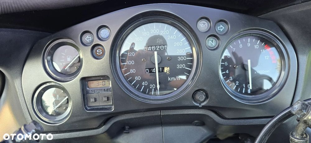 Honda CBR - 12