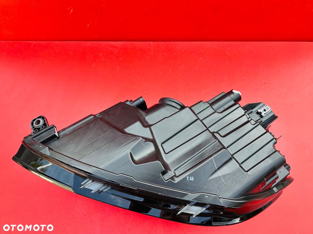 LAMPA PRAWA VW CADDY 4 IV ZWYKŁA 2K1941016 - 7