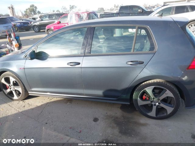 Volkswagen Golf 2.0 TSI OPF DSG GTI - 9