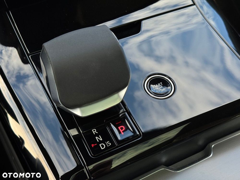 Land Rover Range Rover Sport - 21