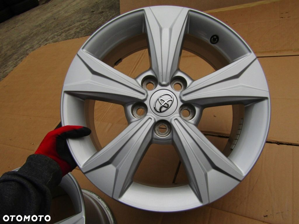 Felgi 17 Toyota Auris Avensis II III Prius Verso Corolla RAV4 czujniki TPMS - 15