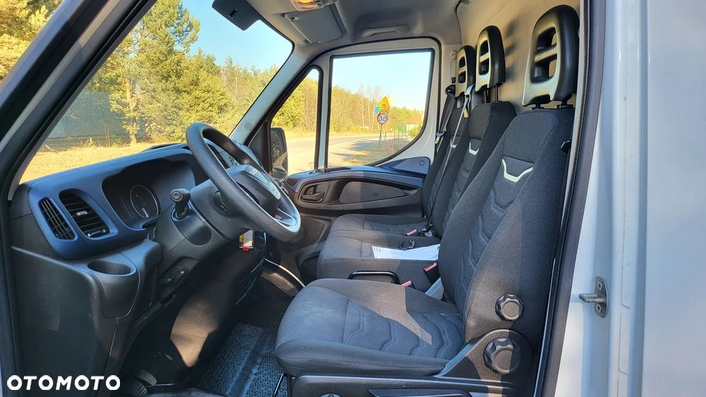 Iveco Daily 35C14N D - 11