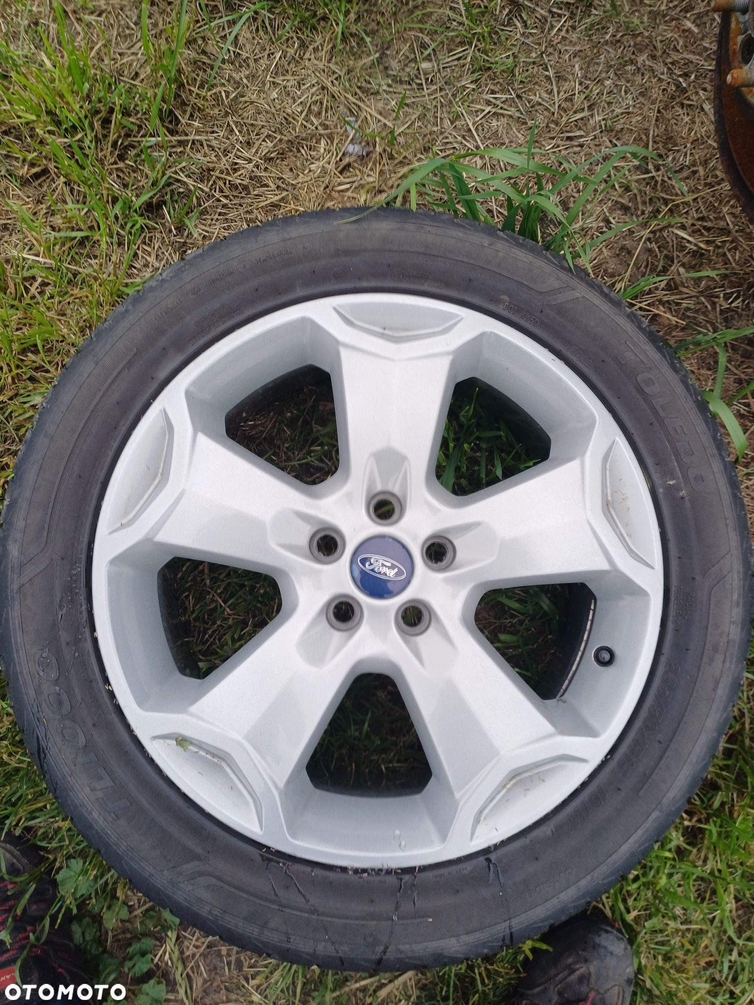 Koła 18 cali z oponami 5x108 ET 52.5 - 5