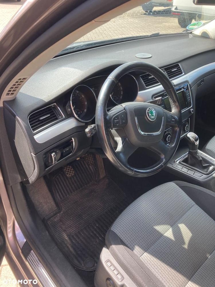 Skoda Superb 1.8 TSI Best Of - 5