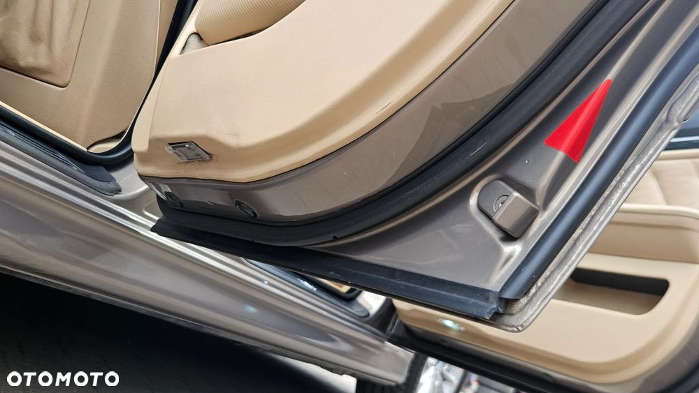 BMW Seria 5 - 17