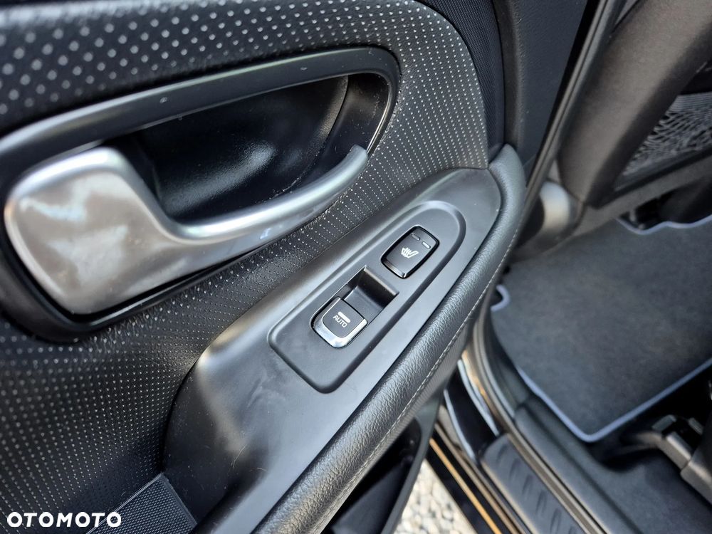 Kia Carens 2.0 GDI Edition 7 - 30