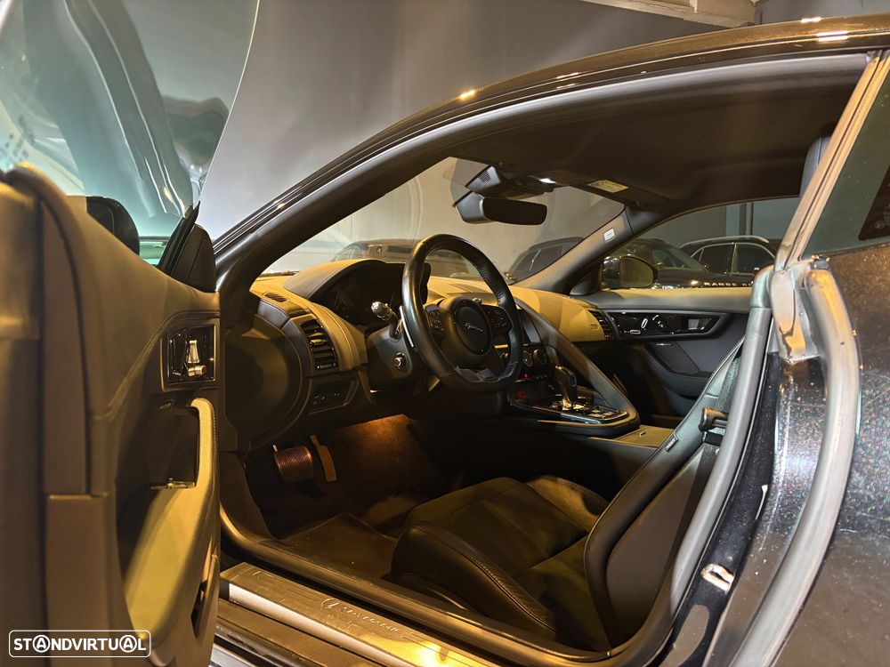 Jaguar F-Type 2.0 i4 R-Dynamic - 20