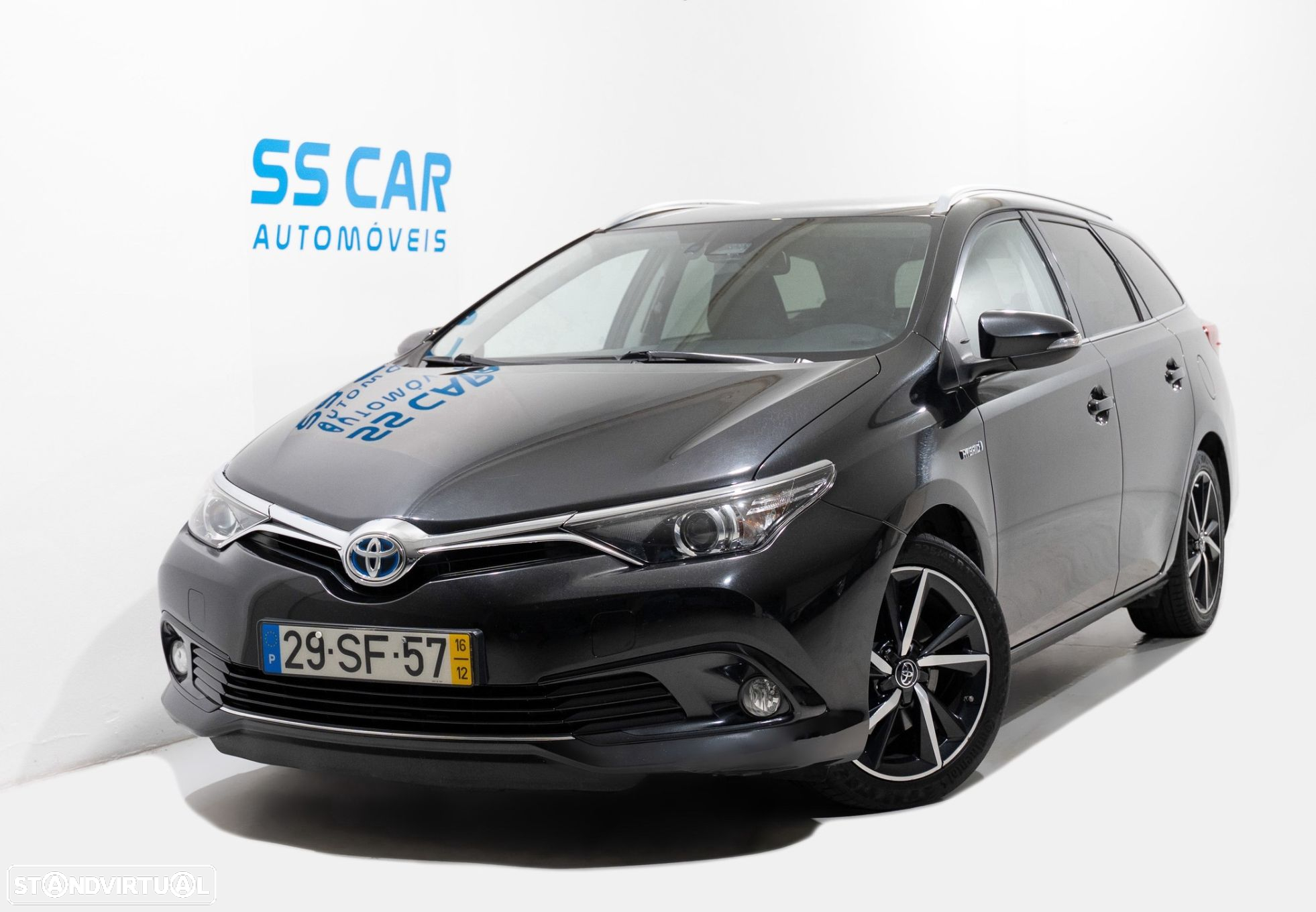 Toyota Auris Touring Sports 1.8 HSD Comfort +P.Techno+P.Sport - 2