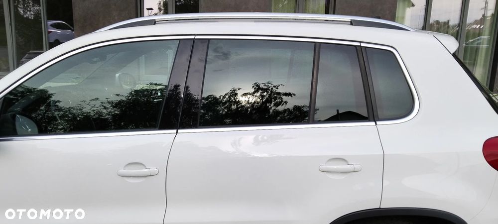Volkswagen Tiguan 2.0 TDI DPF 4Motion DSG Exclusive - 8
