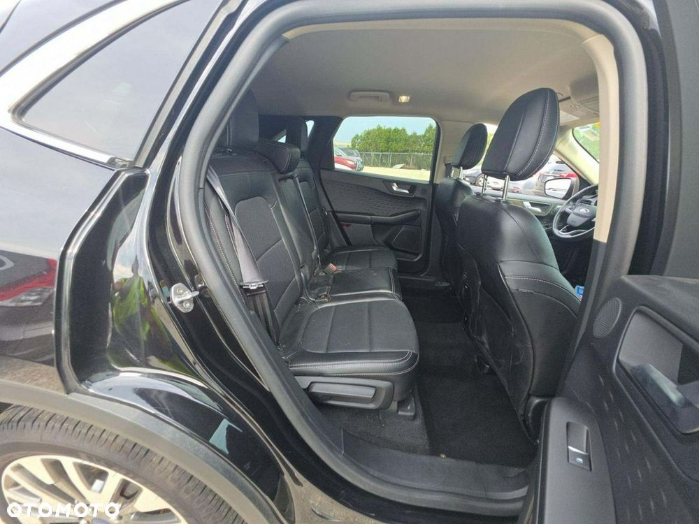 Ford Kuga - 7