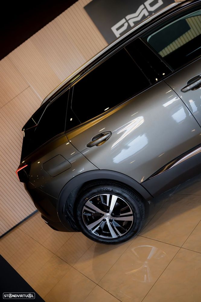 Peugeot 3008 1.6 Hybrid Allure e-EAT8 - 17