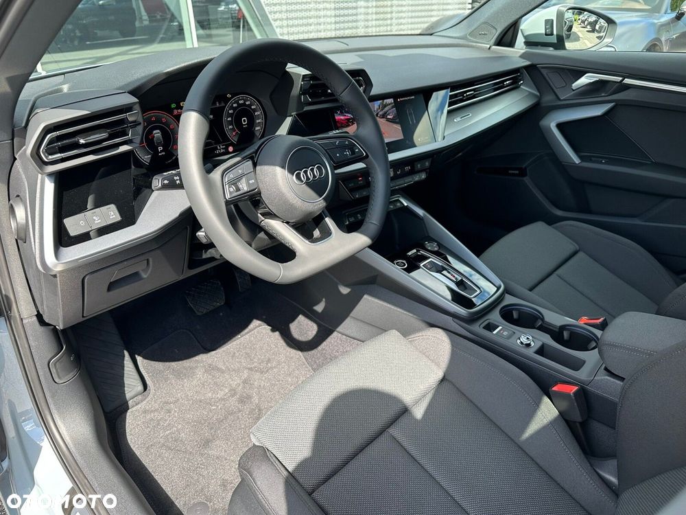 Audi A3 Sportback - 12