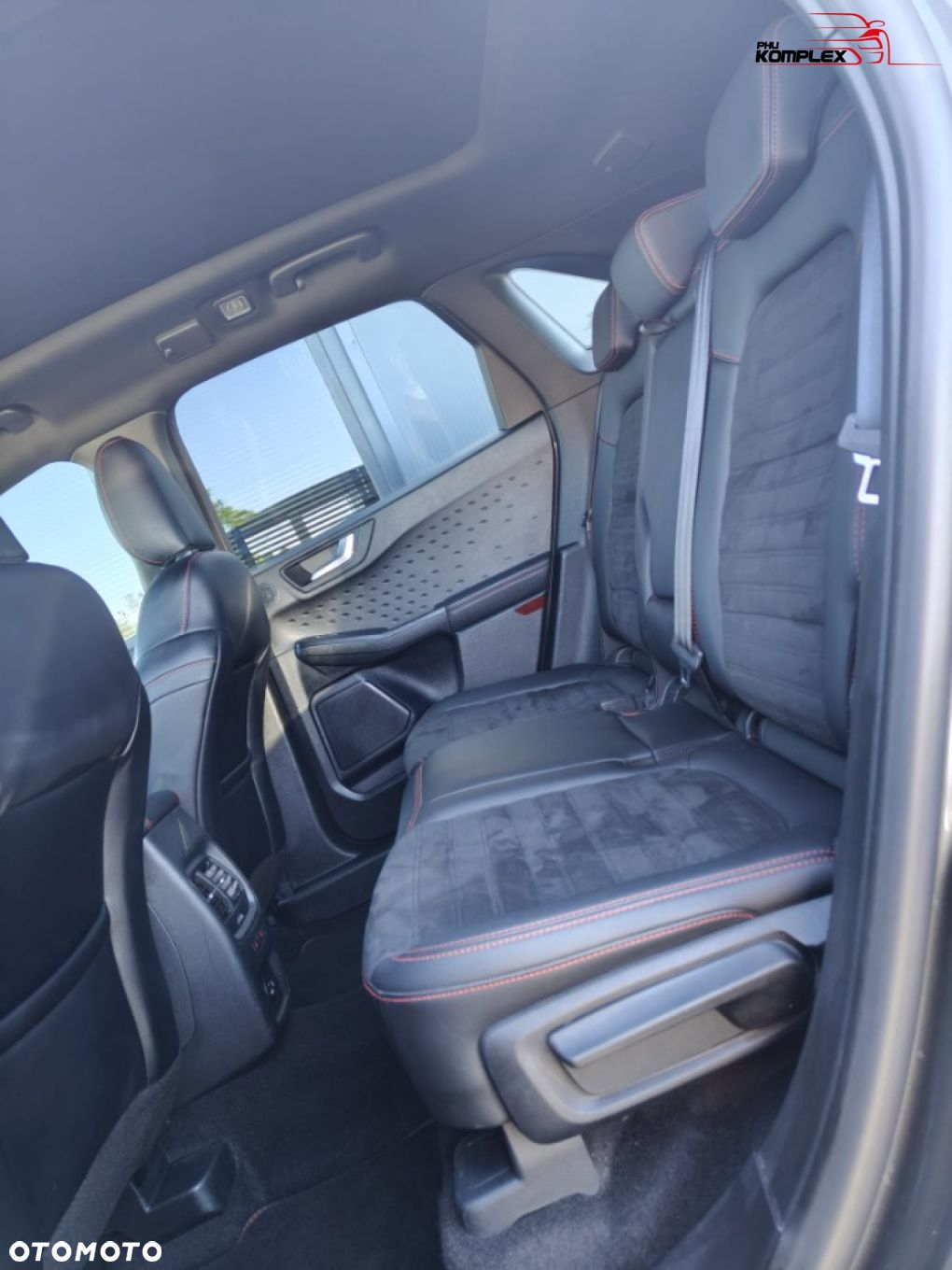 Ford Kuga - 8