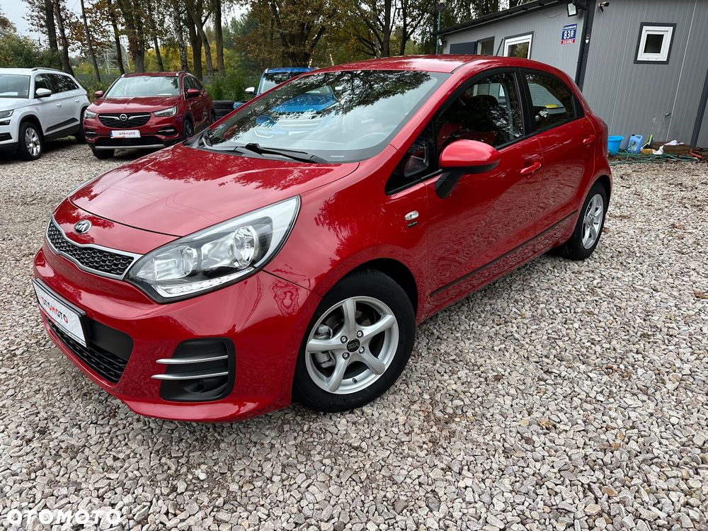 Kia Rio 1.2 L - 2