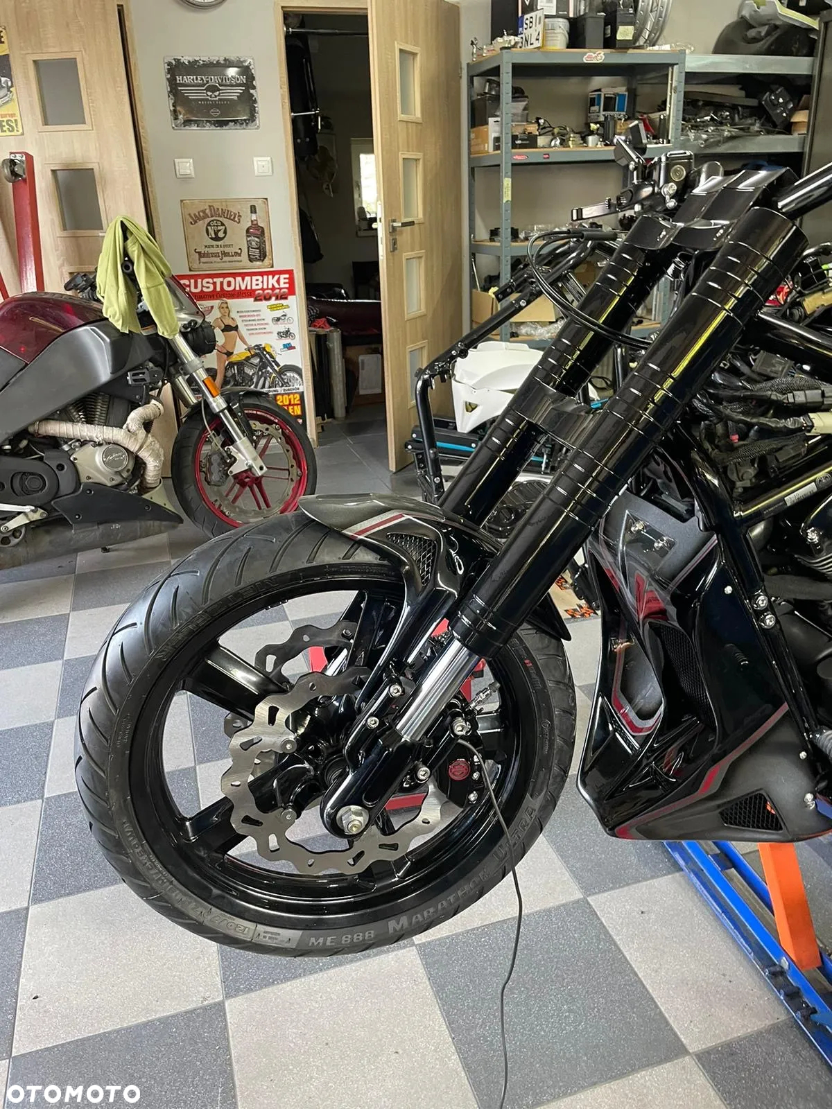 Harley-Davidson V-Rod Muscle - 34