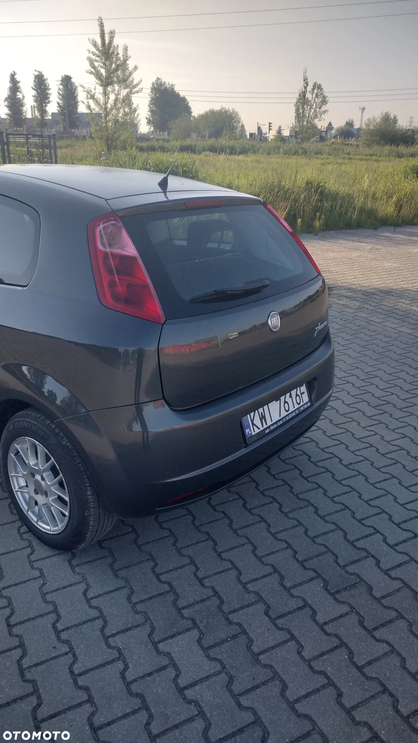 Fiat Grande Punto 1.4 8V - 10