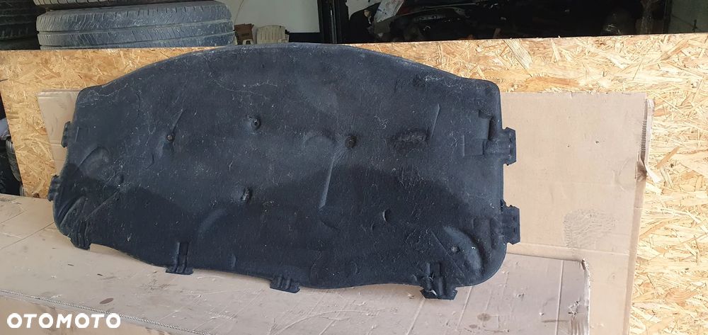 Wygłuszenie maski podbitka BMW 3 E46 8193941 - 3