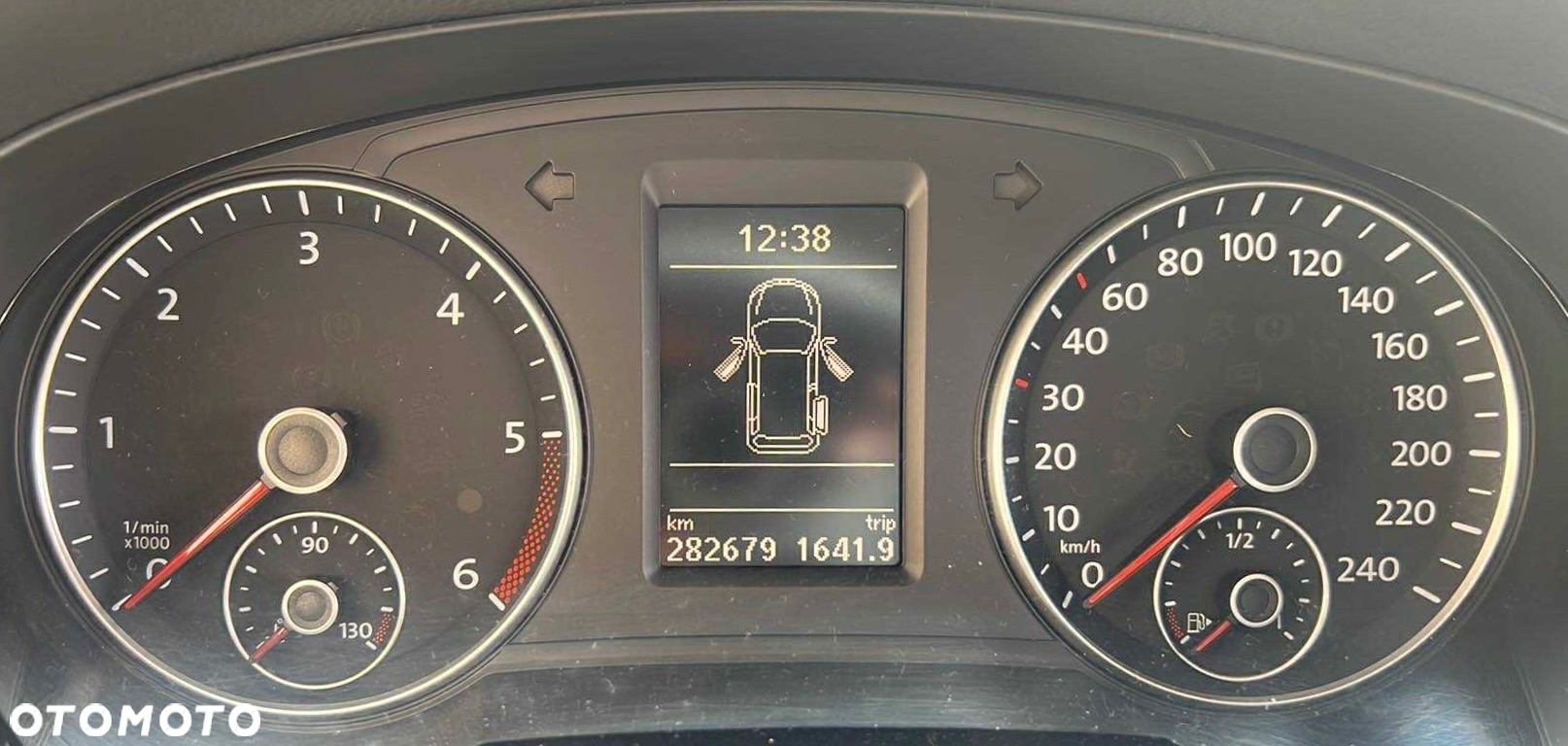 Volkswagen Sharan 2.0 TDI DSG BlueMotion Technology Highline - 6