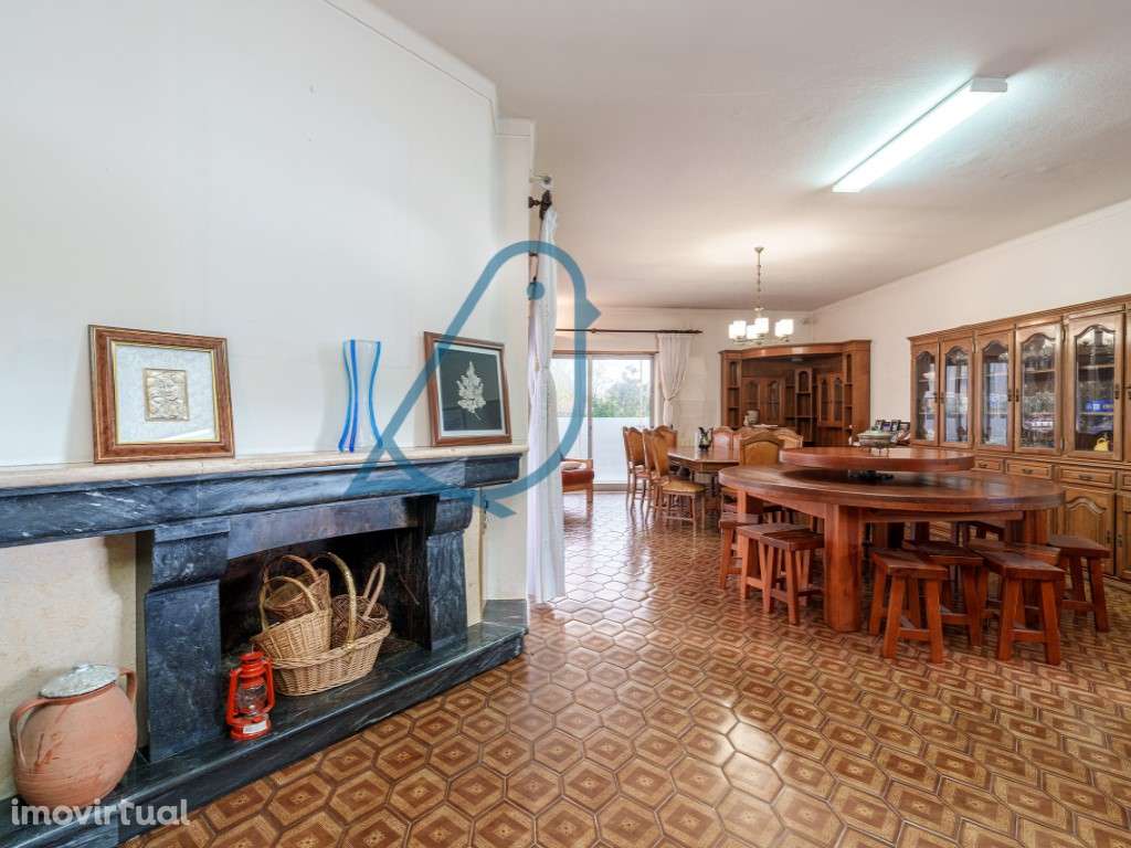 Moradia T5 / Excelente negócio / Fátima - Grande imagem: 3/44