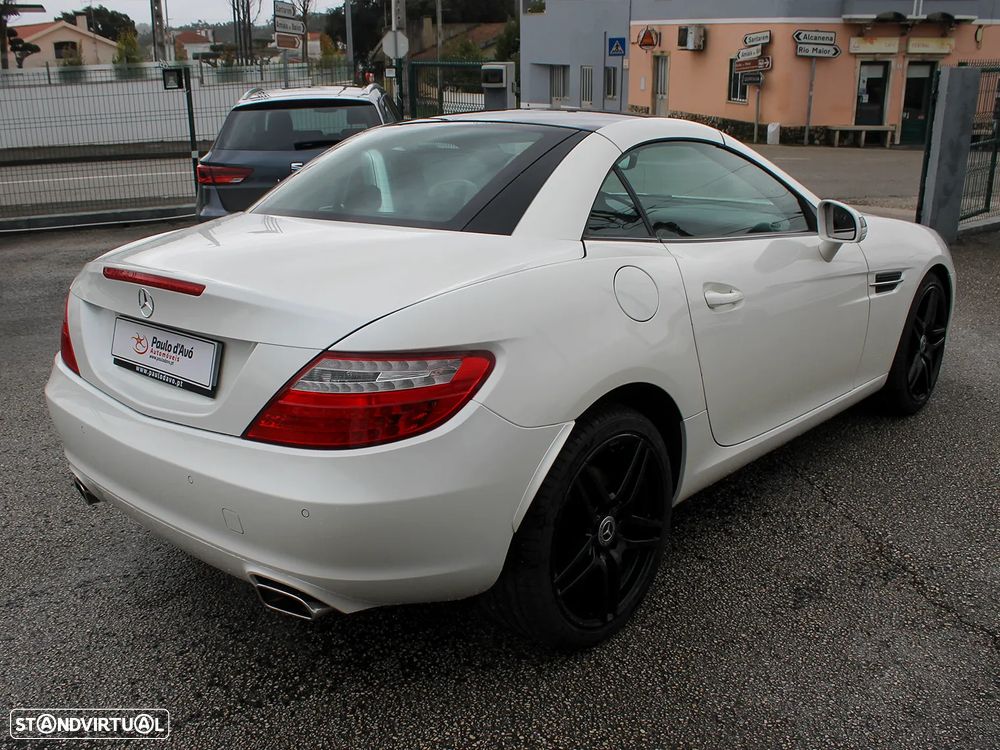 Mercedes-Benz SLK 200 (BlueEFFICIENCY) - 15