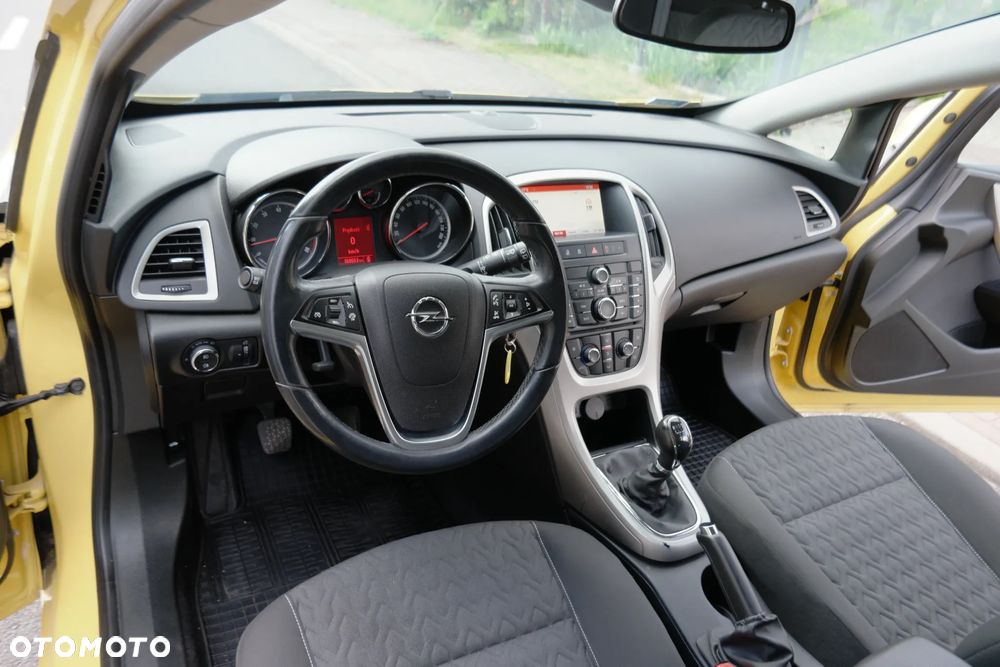 Opel Astra - 19