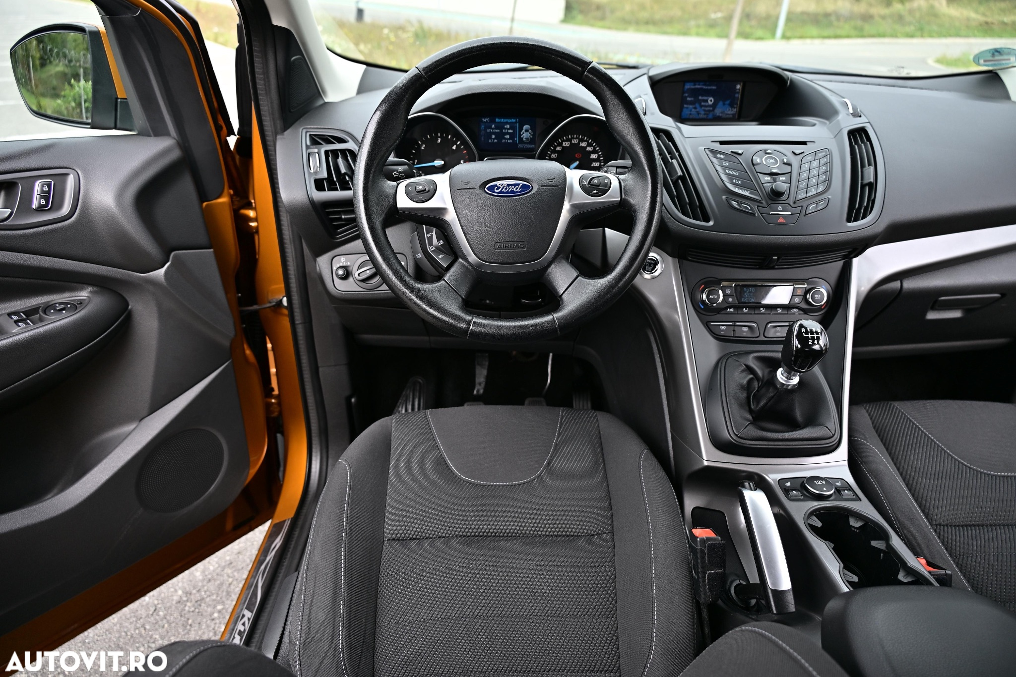 Ford Kuga 2.0 TDCi 4x4 SYNC - 14