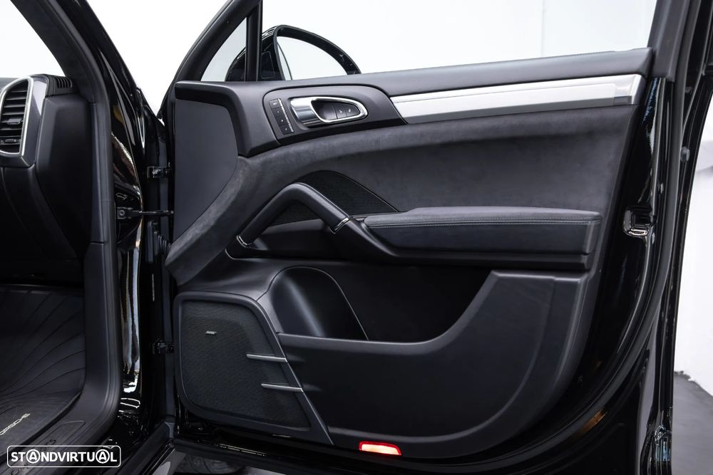 Porsche Cayenne GTS Tiptronic S - 16