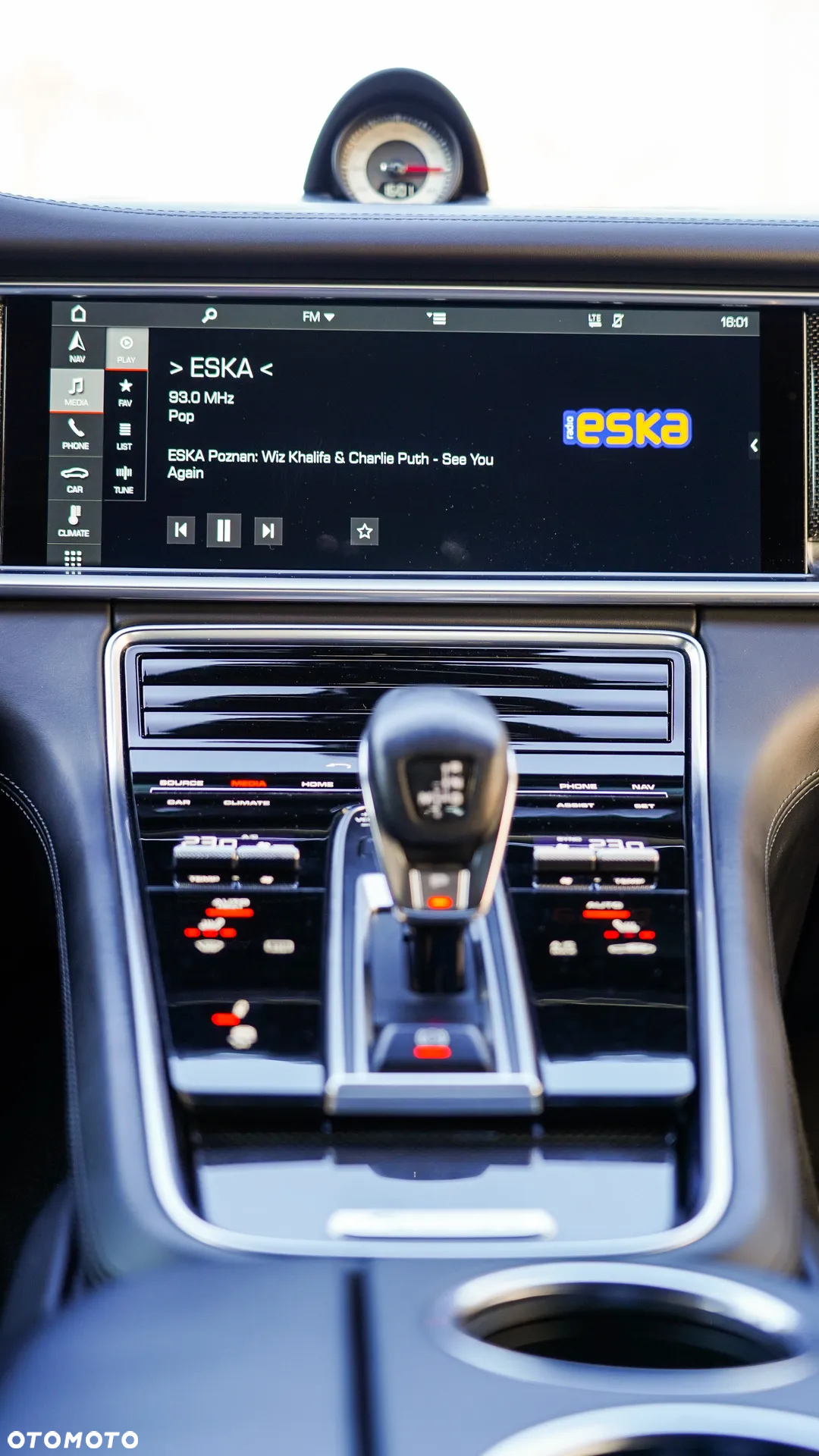 Porsche Panamera Turbo - 16