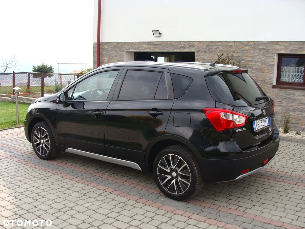 Suzuki SX4 S-Cross 1.6 DDiS 4x4 Comfort+ - 4