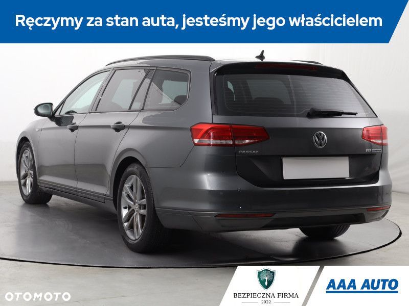 Volkswagen Passat Variant - 6