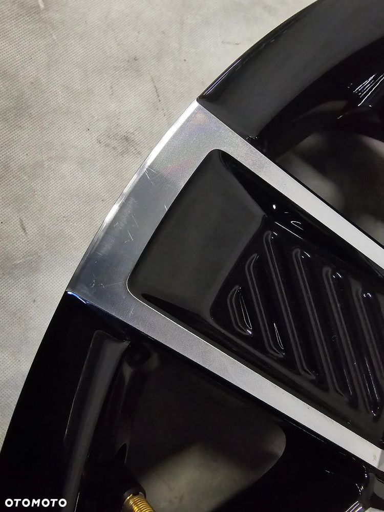 Felga 403008515R RENAULT 5 E-Tech Electric 6,5x18 ET38 - 2