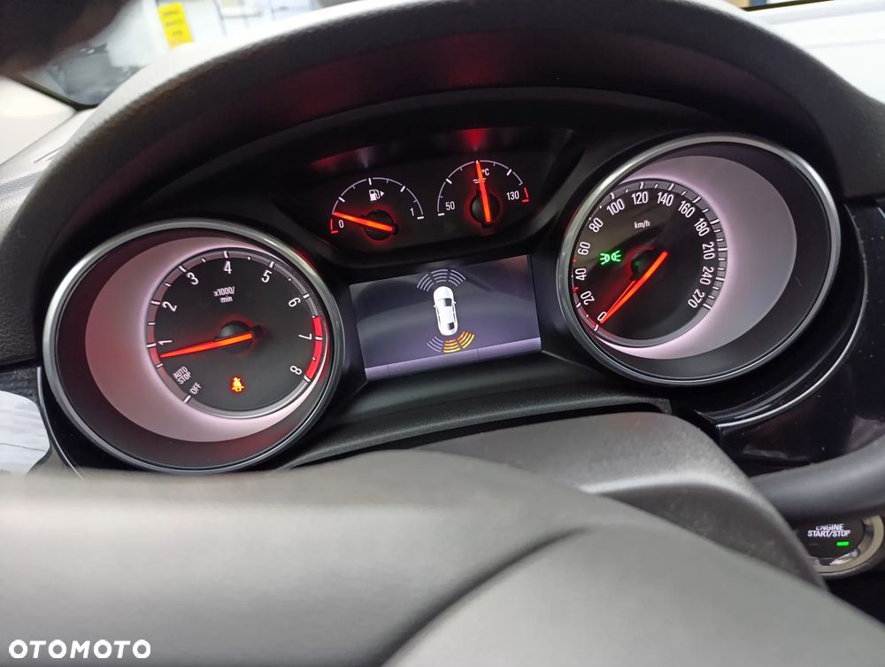 Opel Astra 1.4 Turbo Innovation - 31