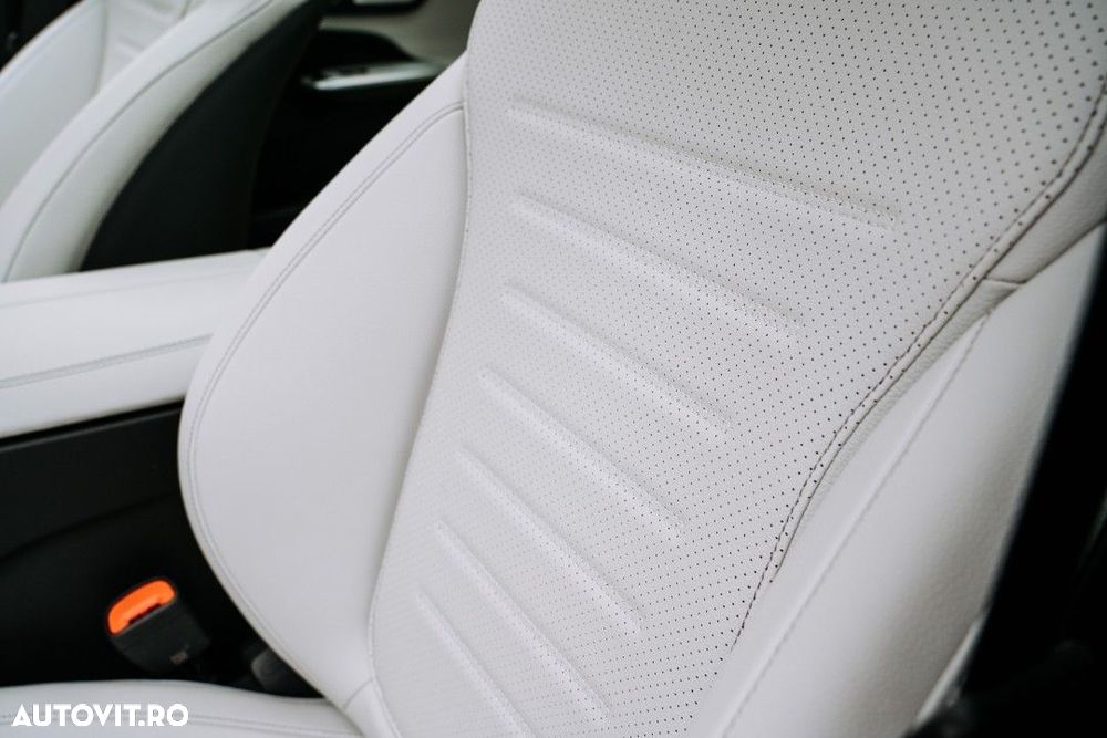 Mercedes-Benz GLC - 36