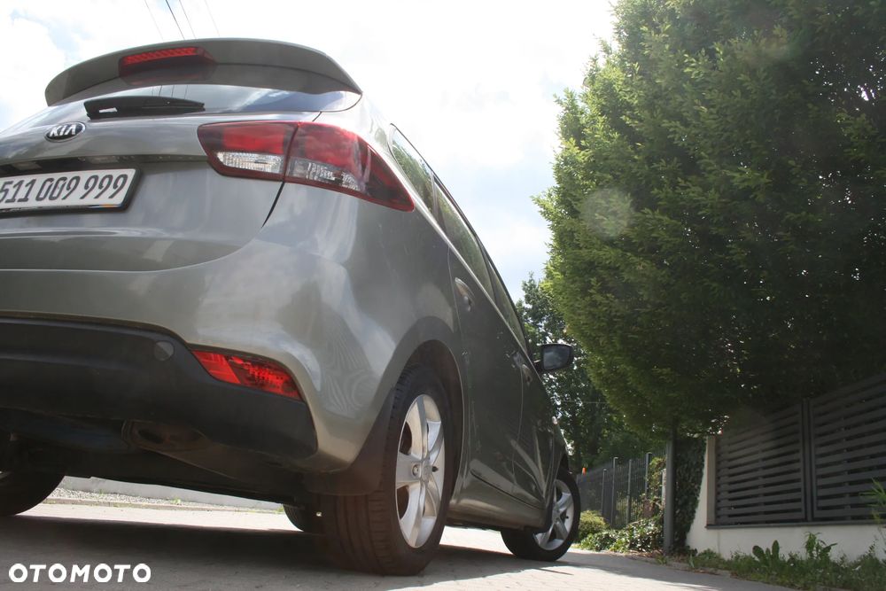 Kia Carens 1.6 GDI M 7os - 8