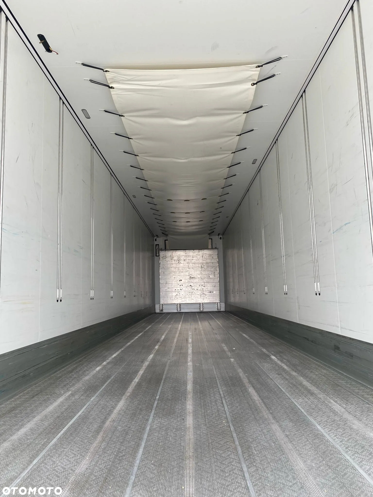 Schmitz Cargobull odbiór w Polsce, Chłodnia 2022r. Doppelstock - podwójny załadunek z Thermo King SLX i 300 50 - 7