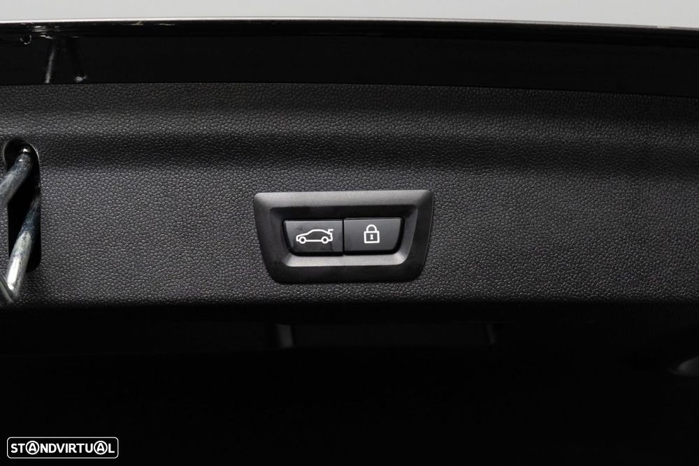 MINI Countryman Cooper SE ALL4 Auto - 15