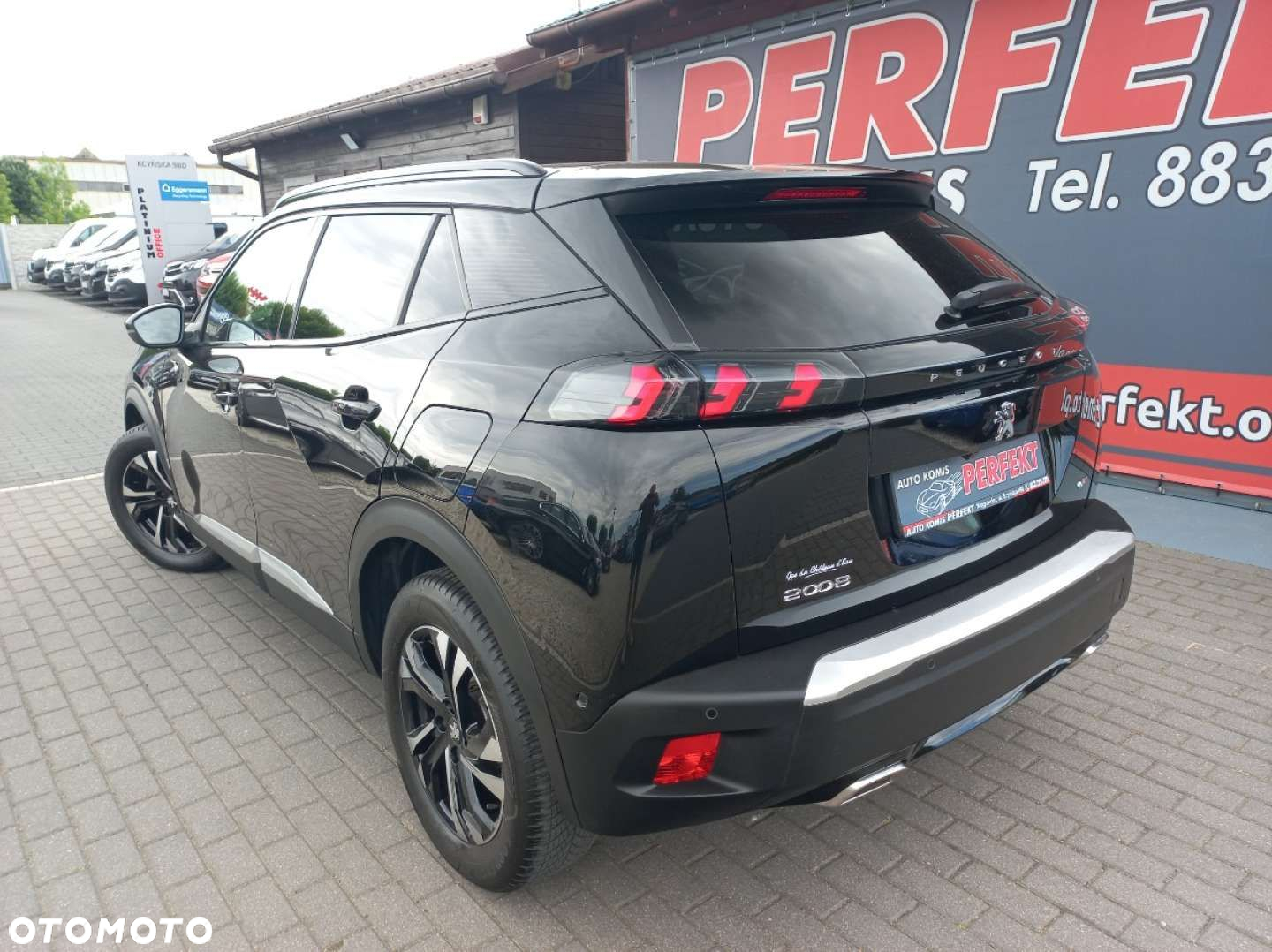 Peugeot 2008 - 6