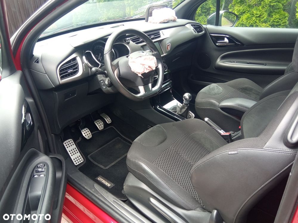 DS Automobiles DS 3 - 12