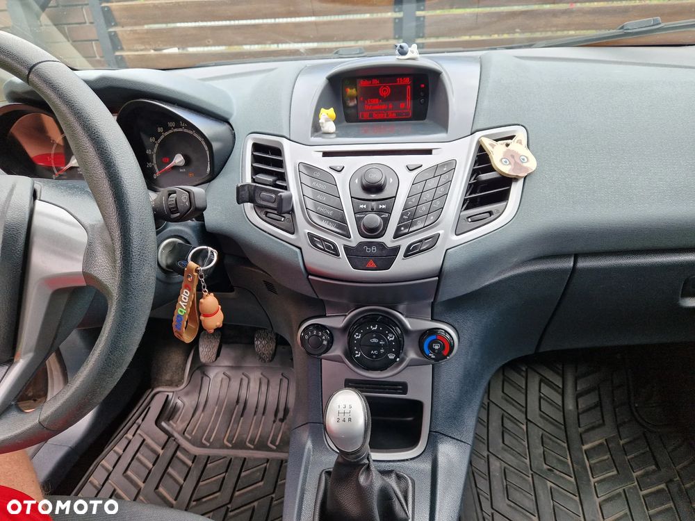 Ford Fiesta 1.25 Trend EU5 - 8