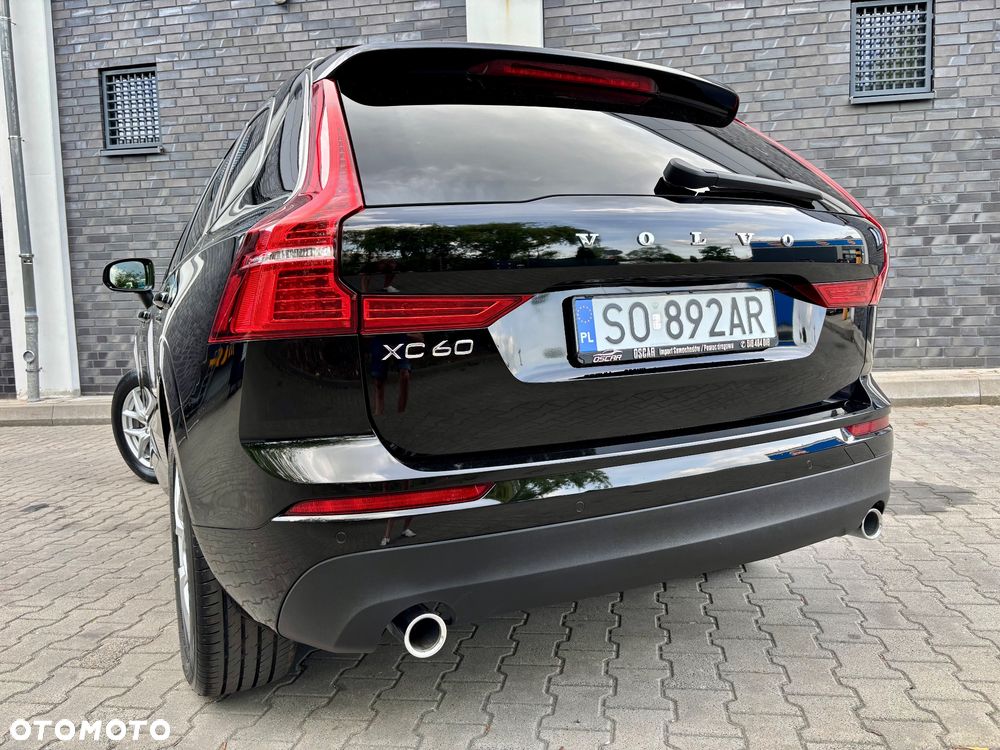 Volvo XC 60 D3 Momentum - 3