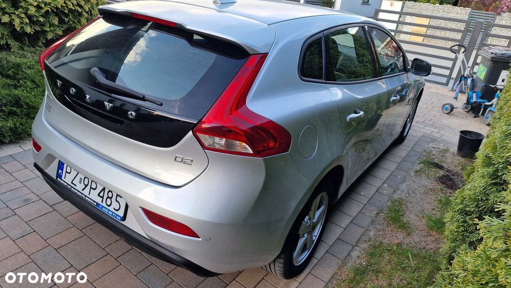 Volvo V40 D2 Momentum - 15