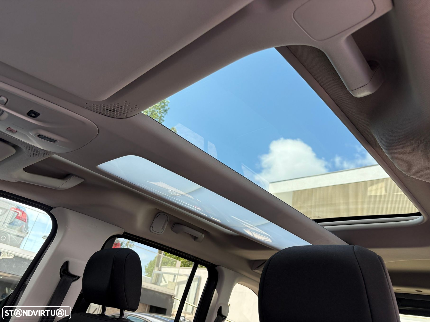 Citroën Berlingo 1.5 BlueHDi M Shine EAT8 Grip Control - 14