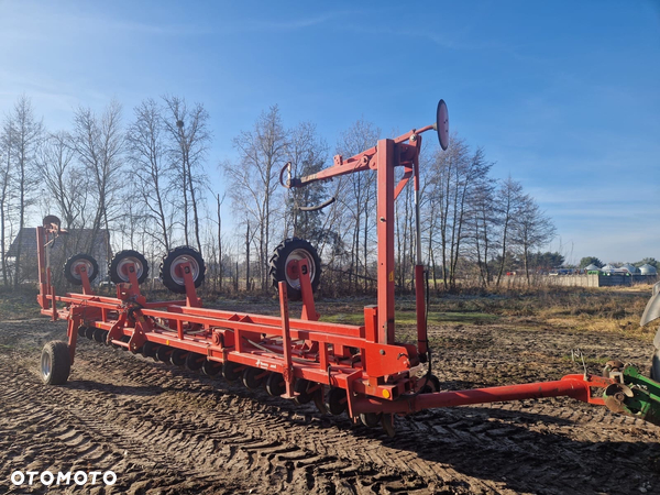 Kverneland Monopill 18 rzędowy