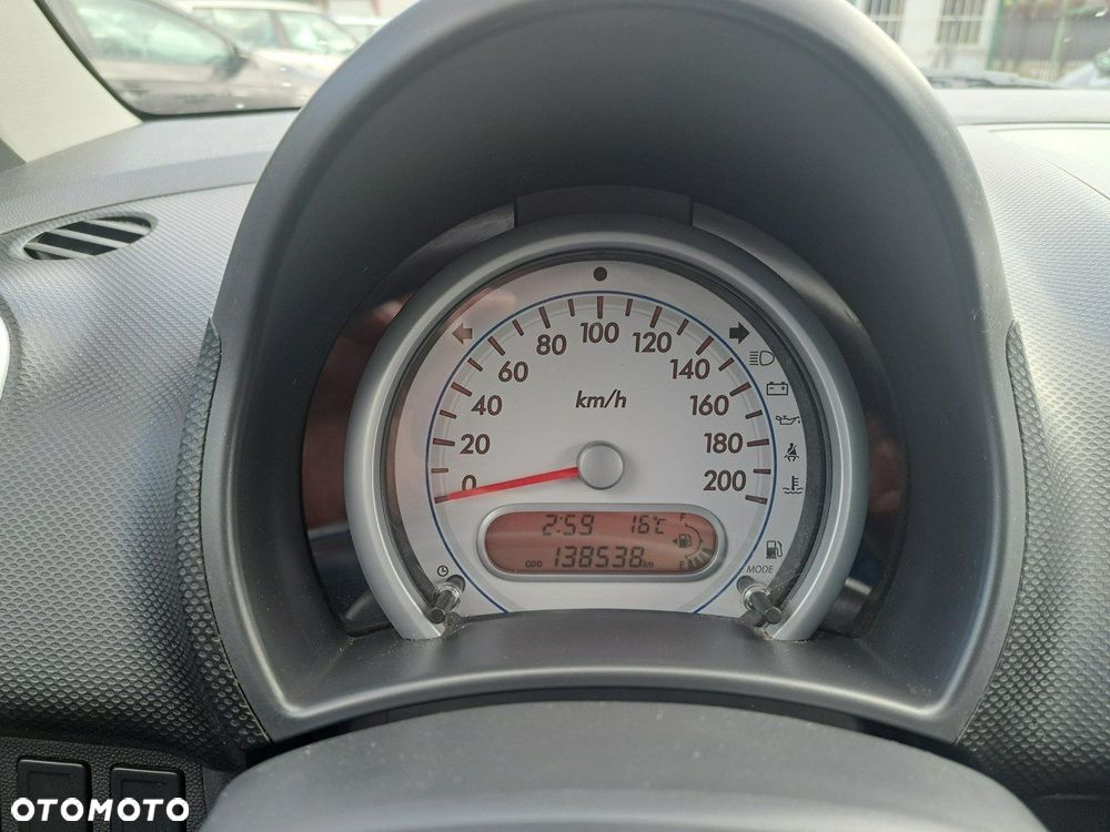 Suzuki Splash 1.0 Club - 24