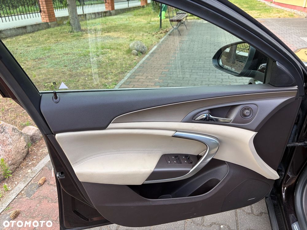 Opel Insignia 1.6 Turbo Cosmo - 24