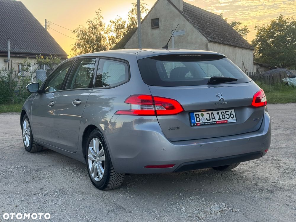 Peugeot 308 - 7