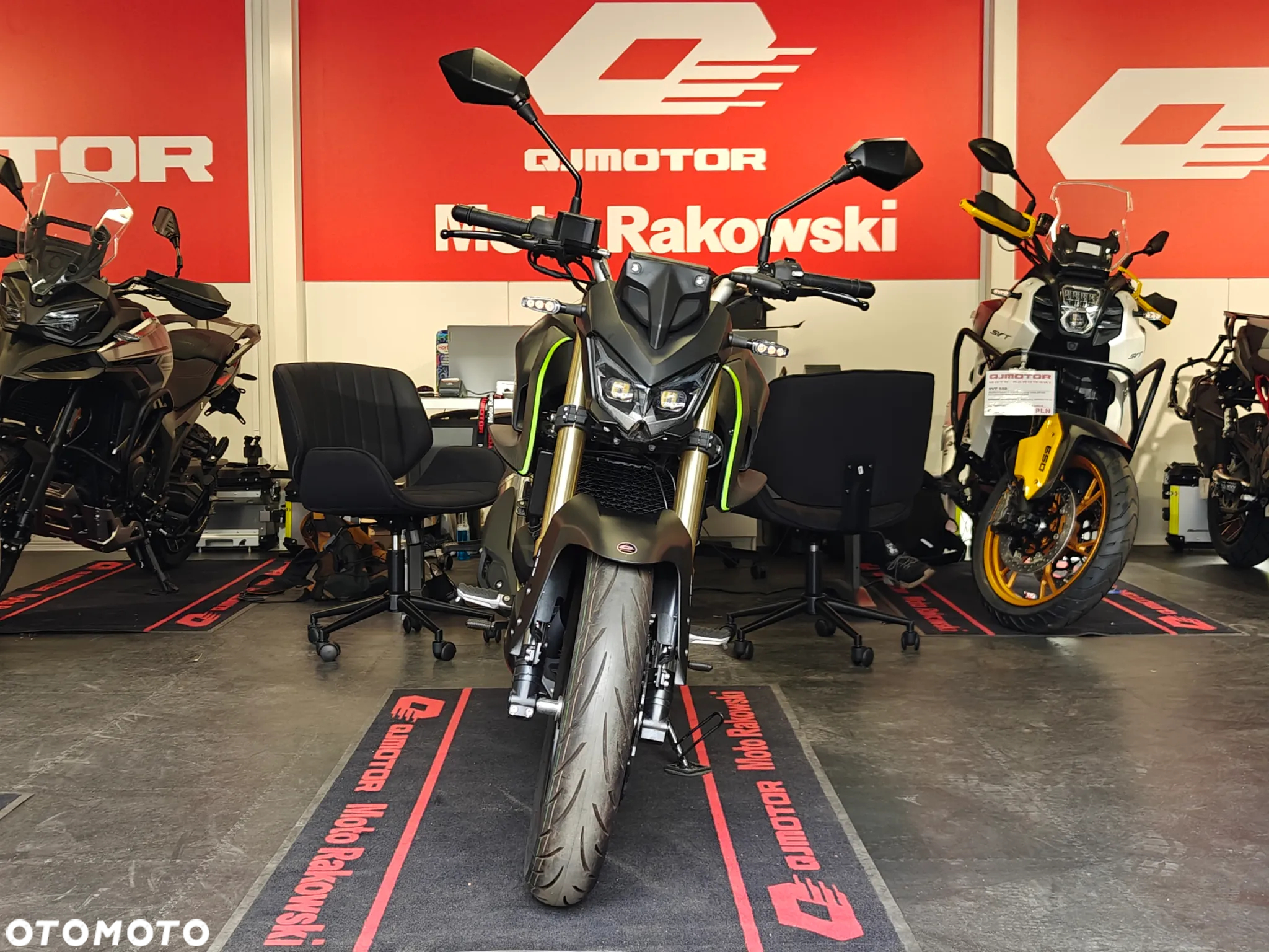QJMOTOR SRK 125S - 6