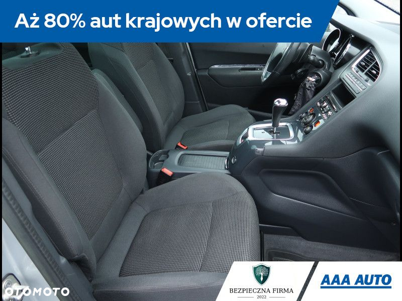 Peugeot 5008 - 10