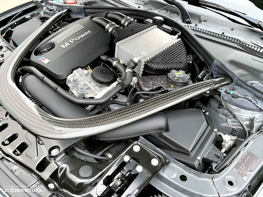 BMW M4 DKG Competition - 36